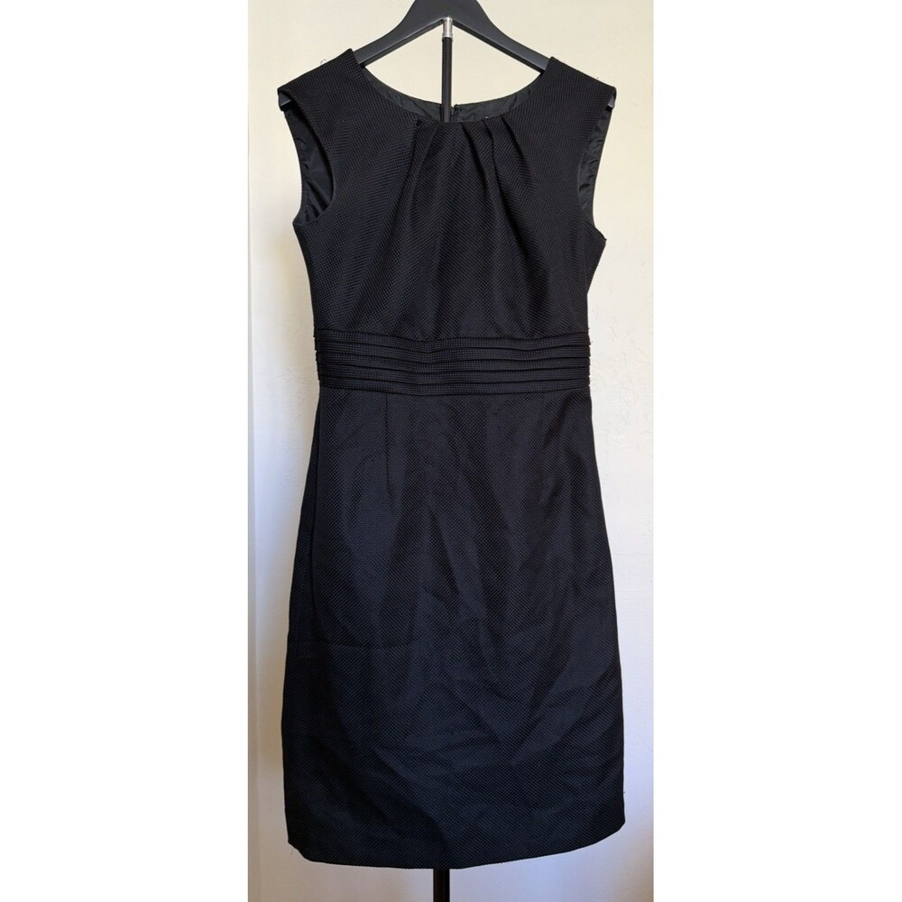 Tahari Pleated Waist Black Career Cocktail Sheath Dress Size 8 Textured Work